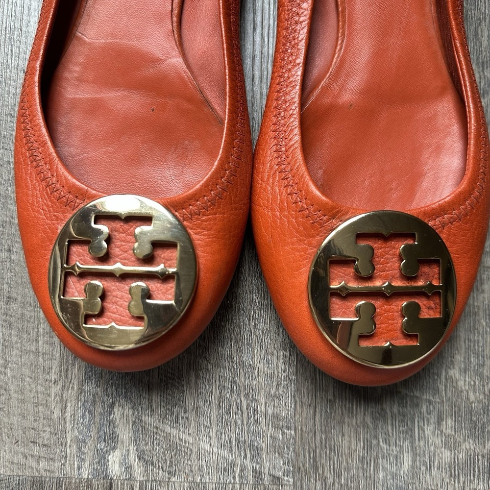 Tory Burch Burnt Orange Leather Logo Ballet Flats - Picture 2 of 5